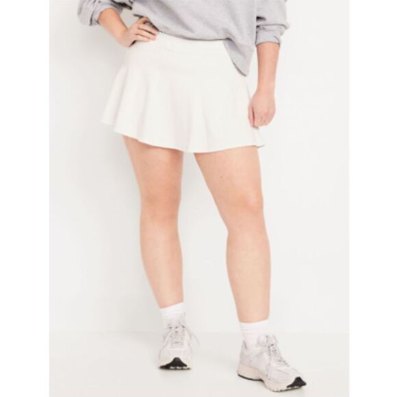 Old Navy Pants - NWT Old Navy Active Powersoft High Rise Skort XXL White Performance Skirt